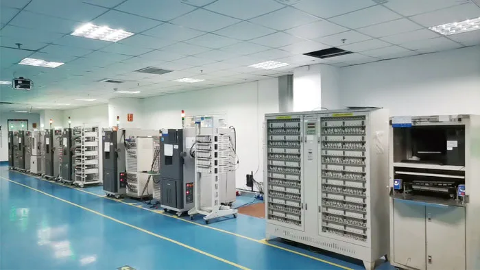 Випробувальна лінія Pytes для контролю якості акумуляторних модулів